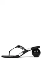 SNOOKERED(Black White Combo,6)