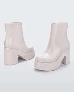 Nubia(White,5)